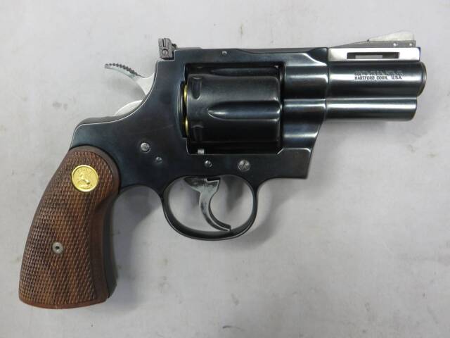 【タナカ】コルトパイソン.357mag 2.5in・ブルーイング・木製グリップ　モデルガン
