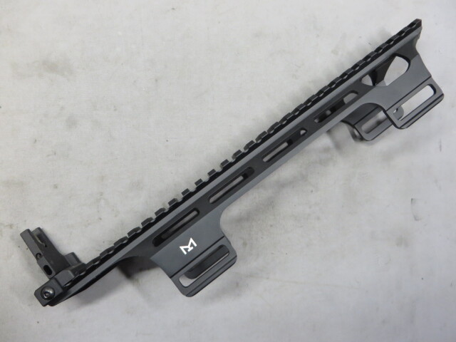 【SILVERBACK】TAC-41P FDE ボルトアクション ライフル・ブラック ストック・マウント付き