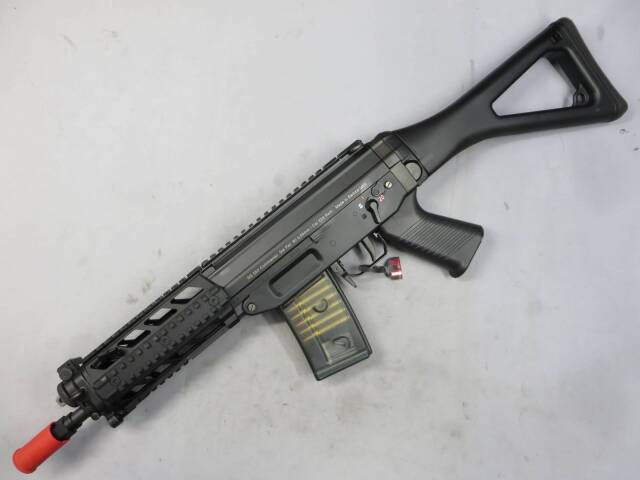 【東京マルイ】SG553 +（プラス） スタンダード電動ガン