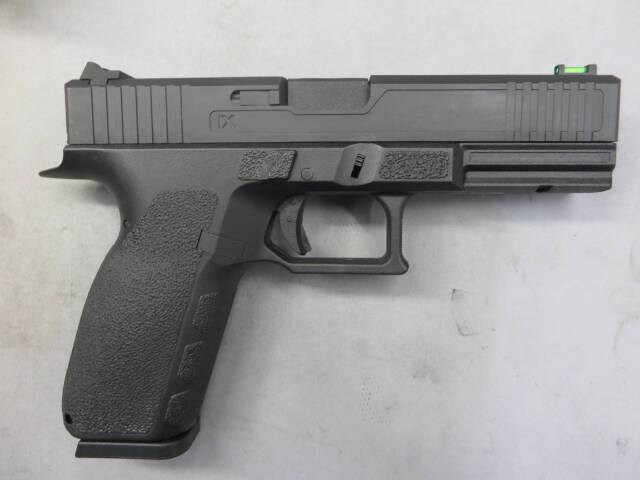 【Carbon8】ストライカー9S CO2・STRIKER9S