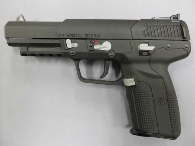 Five-seven USG 8mm BB ガス式モデルガン マルシン】Five-seveN USG maxi8 8mmBB HW FN5-7