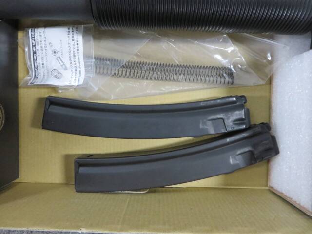 【VFC・UMAREX】H&K MP5SD3 GBBR・マウント・スペアマガジン