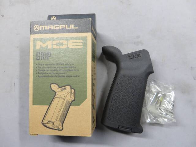 【MAGPUL】AR-15/M4 MOE グリップ