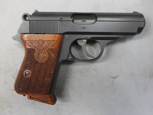 【CAW】ワルサーPPK EHRENWAFFE RZM HW 初期型・木製グリップ・木製マガジンボトム　モデルガン