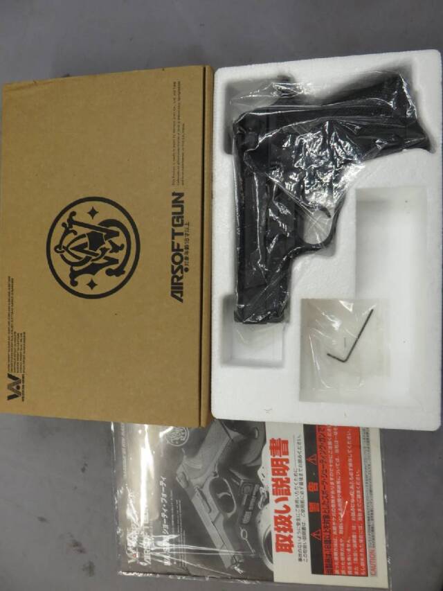 【ウエスタンアームズ】S&W ショーティ40 ブラック