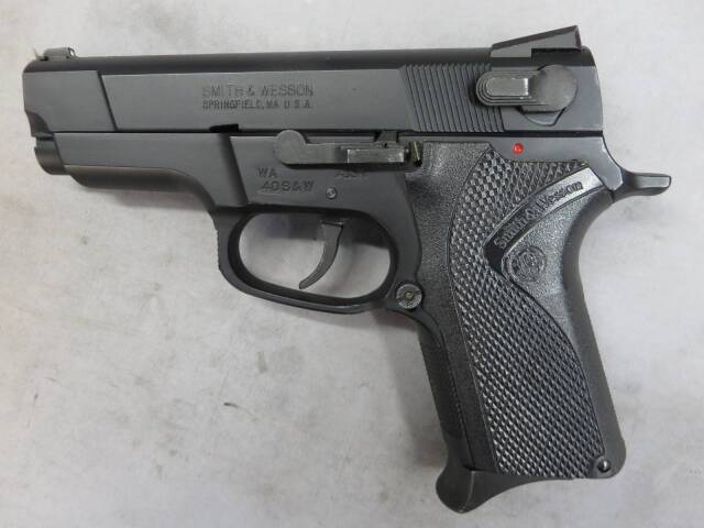 【ウエスタンアームズ】S&W ショーティ40 ブラック