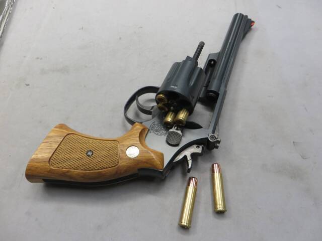 【東京マルイ】S&W M19 6in・木製グリップ・カート式 カスタム