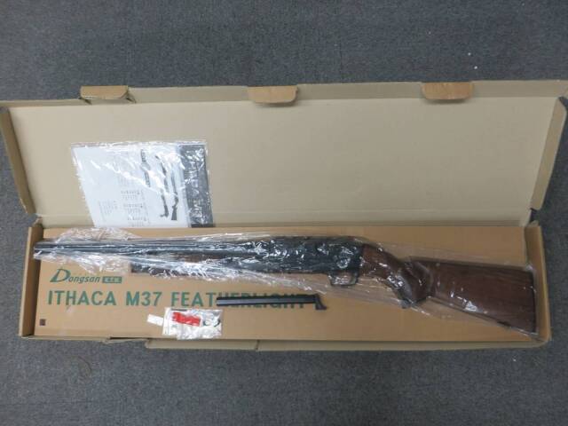 【KTW】イサカM37 フェザーライト・木製ストック・木製フォアグリップ