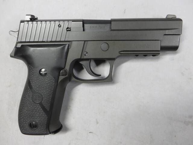 【KSC】P226R HW SYSTEM7 HOGUE ラバーグリップ標準装備