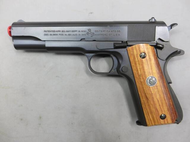 【東京マルイ】M1911A1コルトガバメント・木製グリップ