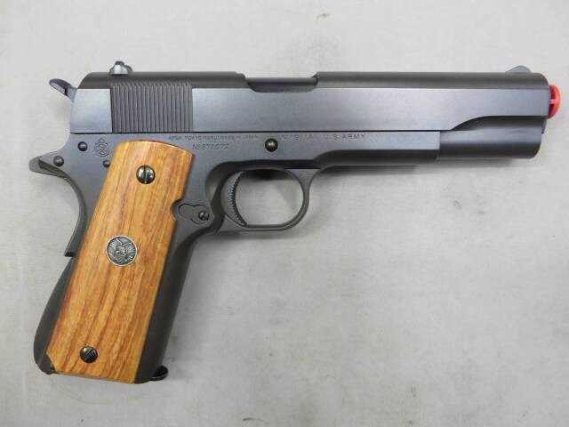 【東京マルイ】M1911A1コルトガバメント・木製グリップ