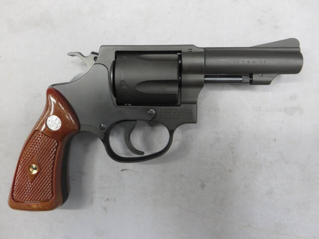 新美☆　タナカ　M36 3インチ　スクエアバット　モデルガン　HW タナカワークス S&W M36 スクエアバット 3インチ .38spl チーフ