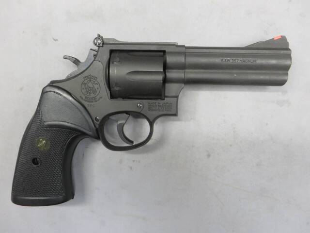 【マルシン】S&W M586 4in ブラック HW・パックマイヤーグリップ　 モデルガン