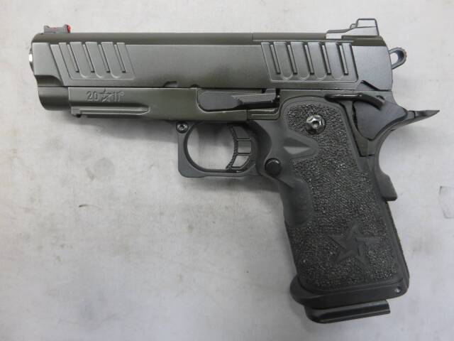 【ArmyArmament】STACCATO C2 ステップリンググリップ仕様・メタルスライド