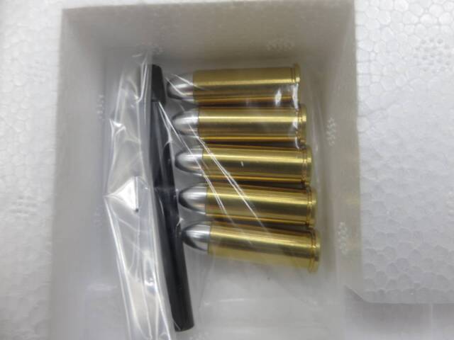 【タナカ】S&W M36 チーフスペシャル スクエアバット トラビス ニッケルフィニッシュ Ver.2  モデルガン