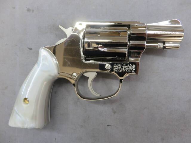 【タナカ】S&W M36 チーフスペシャル スクエアバット トラビス ニッケルフィニッシュ Ver.2  モデルガン