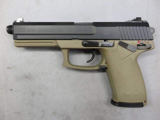 【KSC】MK23 SOCOMピストル TAN カラー ABS CO2