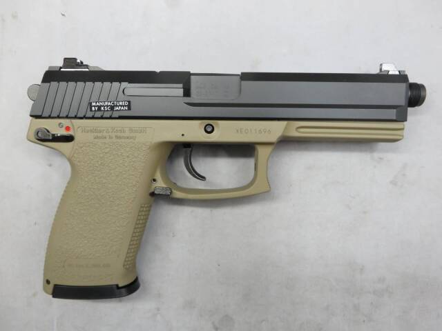 【KSC】MK23 SOCOMピストル TAN カラー ABS CO2