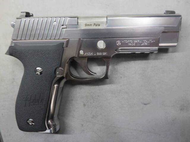 【東京マルイ】SIG SAUER P226R クロームステンレス・カスタム
