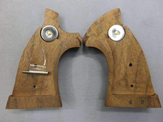 S&W純正】S&W Kフレーム オーバーサイズ スクエア 木製グリップ