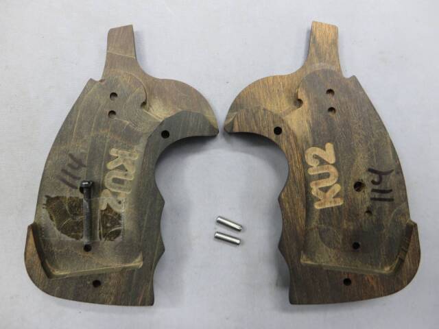 【S&W純正】S&W PC Model 686 純正グリップ