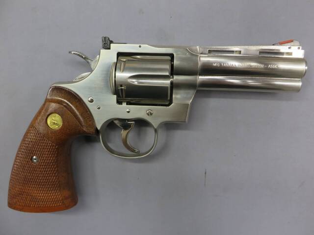 【タナカ】コルトパイソン.357mag 4in ニッケルジュピターフィニッシュ