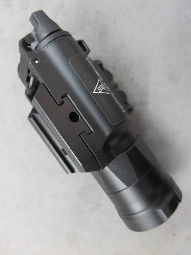 【SOTAC】XH-35 ウエポンライト