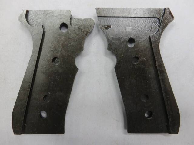 【不明】ベレッタM92 木製グリップ