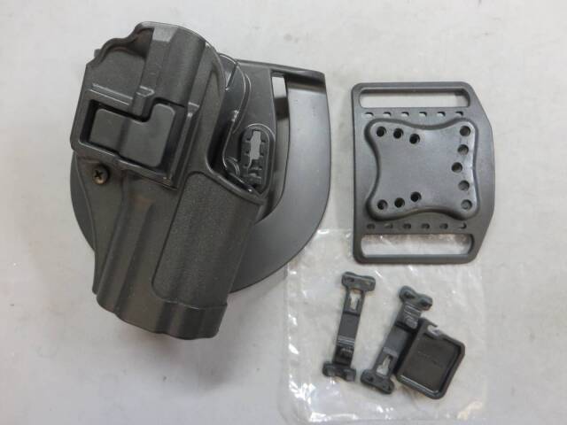 【BlackHawk】スプリングフィールド XD コンパクト SERPA CONCEALMENT ホルスター（右）