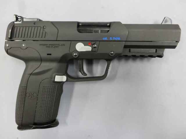 【マルシン】Five-seveN USG 6mmBB6 HW　FN5-7