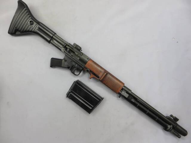 ショウエイ FG42 モデルガン　松栄製作所　SHOEI 楽天市場】ショウエイ 松栄 ドイツ軍 FG42 タイプ1 ダミーカート