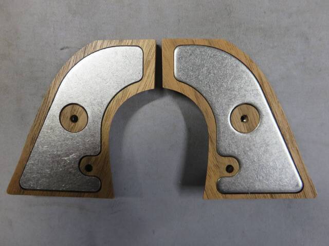 【タナカ】コルト SAA.45 アメリカンウォールナット +Weight（スクリュー無）
