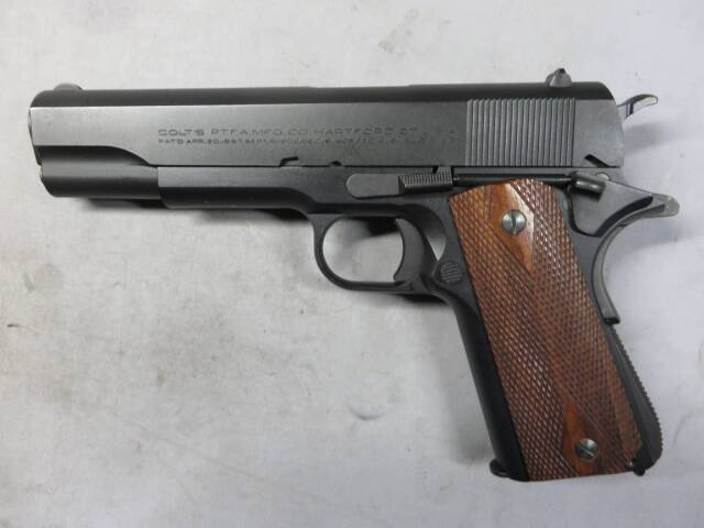 【KSC】M1911A1コマーシャル ミリタリー・木製グリップ