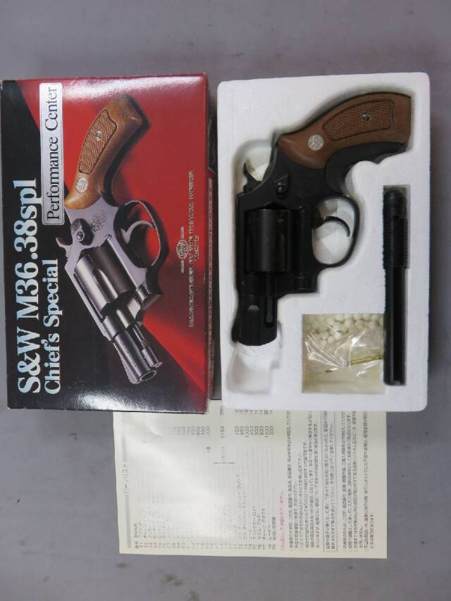 【タナカ】S&W M36 2in パフォーマンスセンター フラットサイド・木製グリップ