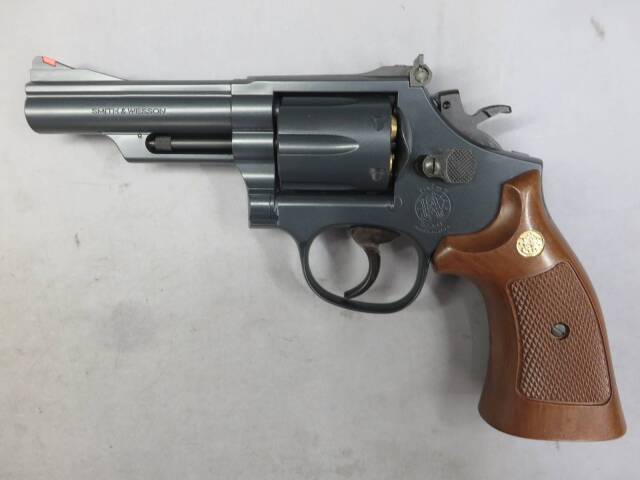 【東京マルイ】S&W M19 コンバットマグナム 4in・リアルカートカスタム・ ガス リボルバー