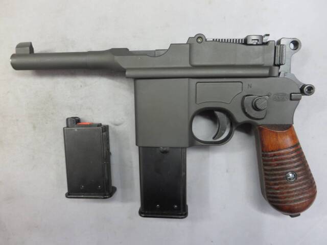 【マルシン】モーゼルM712  ショートバレル HW 6ｍｍBB・ショート/ロング マガジン付・木製グリップ