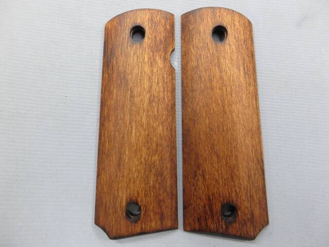 【不明】ガバメント・1911 フルサイズ  スムース グリップ