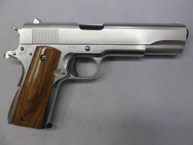【マルシン】コルト ガバメント M1911A1 ニッケルフィニッシュ  モデルガン