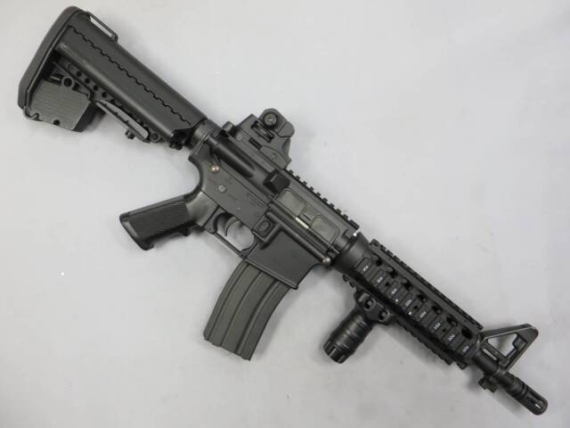 【東京マルイ】CQB-R ブラック　次世代電動ガン