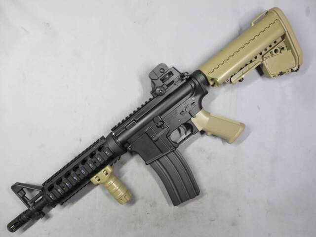 【東京マルイ】CQB-R FDE　次世代電動ガン