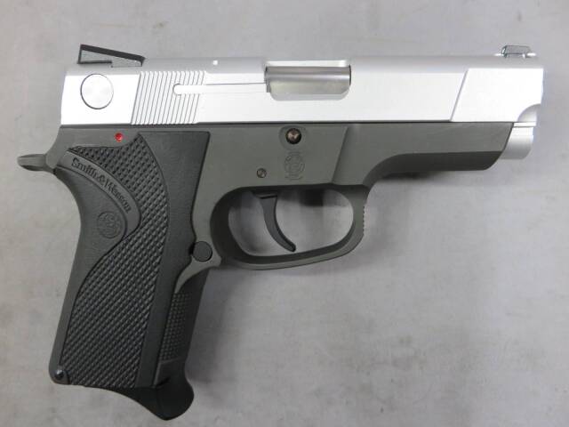 【ウエスタンアームズ】S&W ショーティ40　2トーン