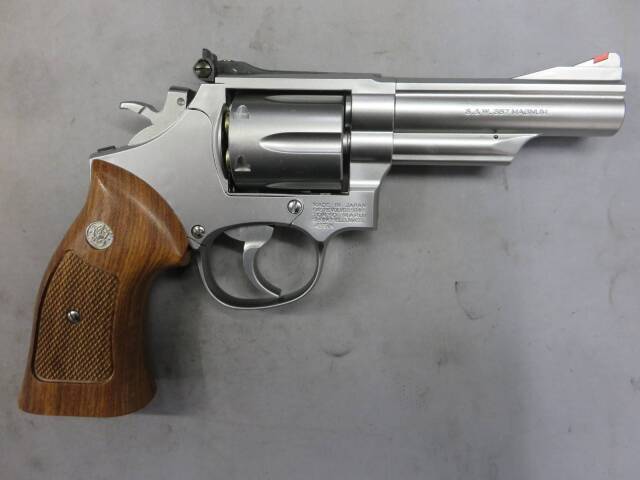 【東京マルイ】S&W M66 4in 24連射リボルバー・木製グリップ