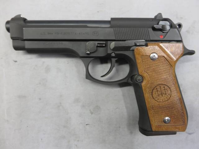 KSC M9　ヘビーウエイトモデル　実物ケース、usグリップ KSC】U.S.9mm M9 HW SYSTEM7・木製グリップ