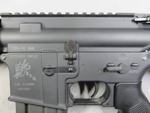 【東京マルイ】ナイツ SR-16 M4カービン  スタンダード電動ガン