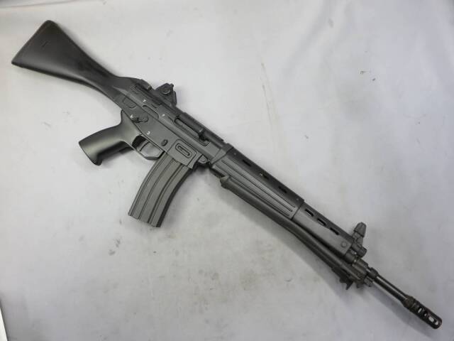 【キャロット】89式5.56ｍｍ小銃  89R BUDDY・スタンダード 電動ガン