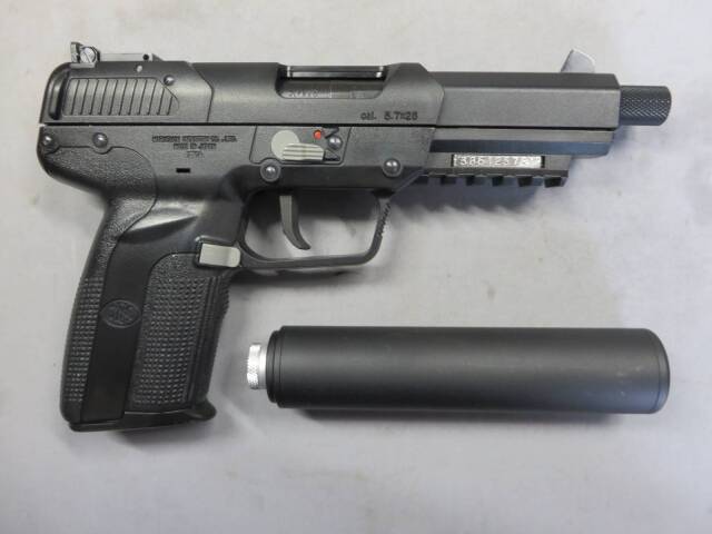 【マルシン】Five-seveN+サプレッサー 6ｍｍBB CO2 ブラック・ファイブセブン・5-7