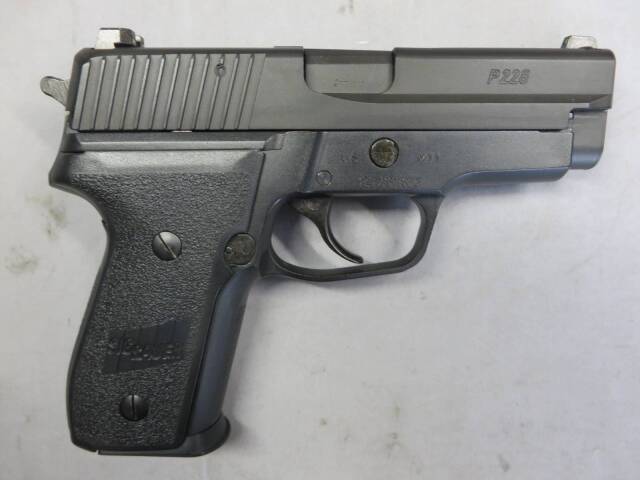 【タナカ】SIG SAUER P228 M11（現行マガジン）