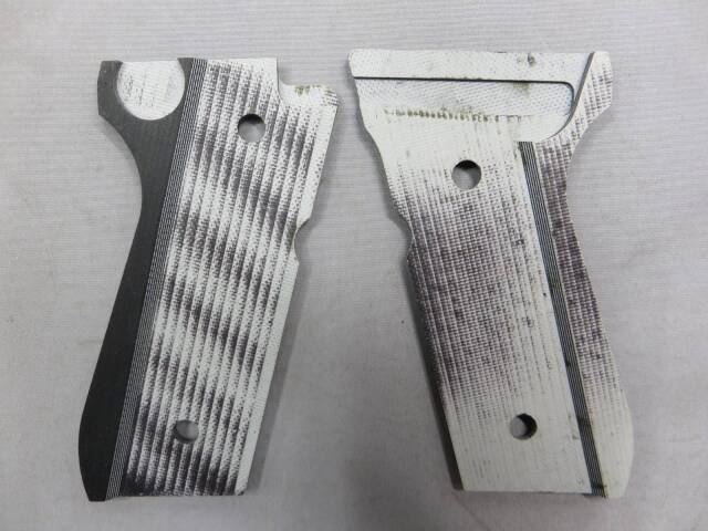 【不明】M92 G10グリップ