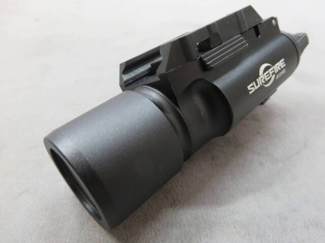 【不明】SUREFIRE レプリカ　X300タイプ ウエポンライト