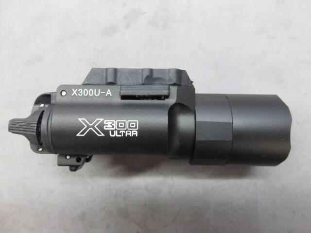 【不明】SUREFIRE レプリカ　X300 ULTRA タイプ ウエポンライト